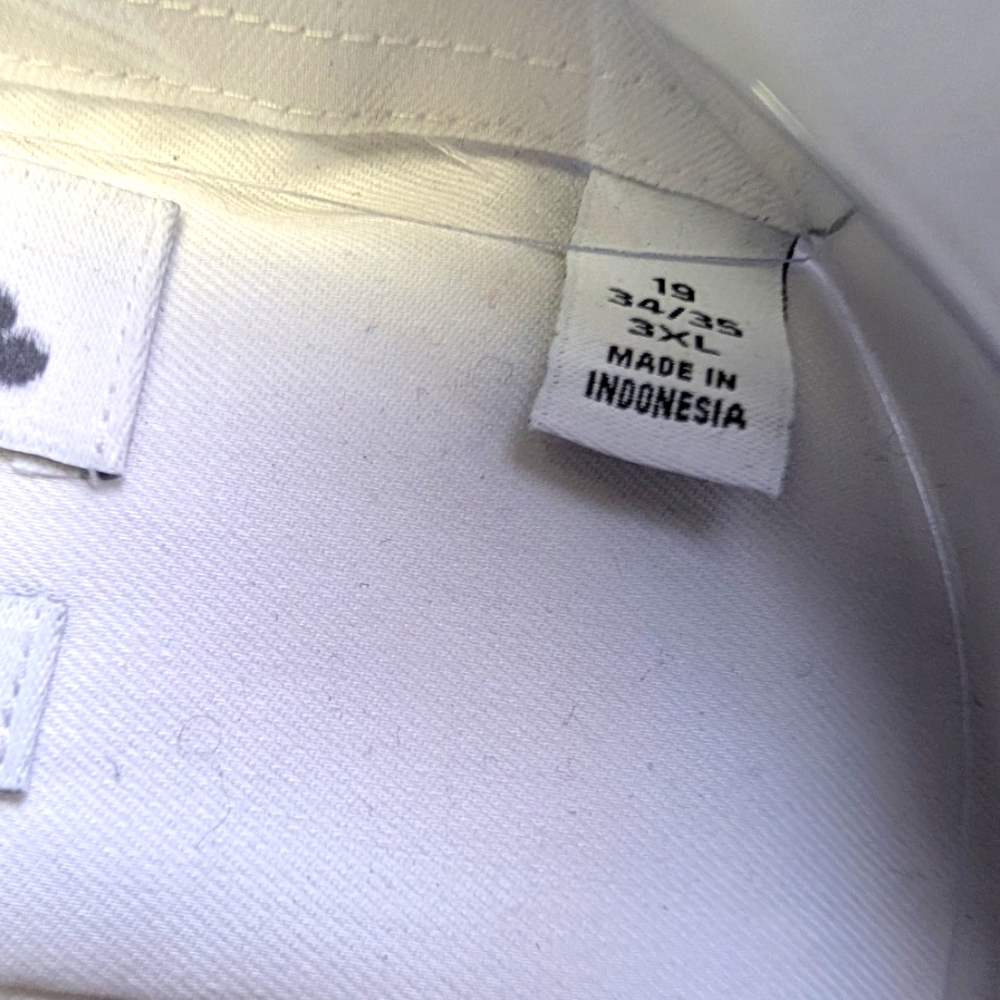 NWT Calvin Klein Men’s White Dress Shirt | Slim Fit | Wrinkle-Free | Size 19 - Picture 4 of 5